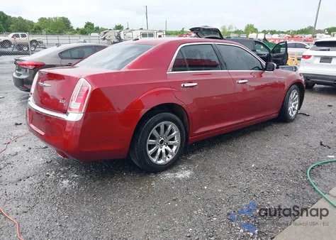 2014 Chrysler 300C из США, поврежденный, VIN 2C3CCAEG9EH372881